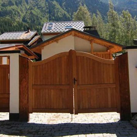 Mont Blanc Spa Chalet Bnb Chamonix Exterior photo